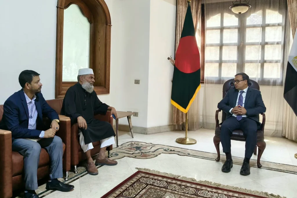 মিশরে বাংলাদেশি শ্রমিকের কর্মসংস্থান ও আম রপ্তানি বাড়ানোর আহ্বান